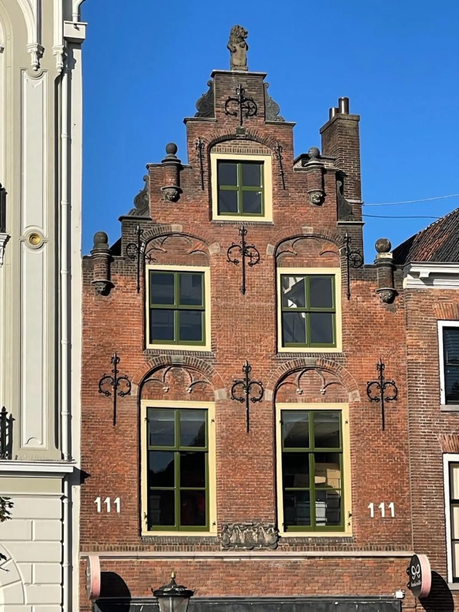 Renovatieproject door Aannemersbedrijf De Jong, woningrenovatie in Midden Nederland